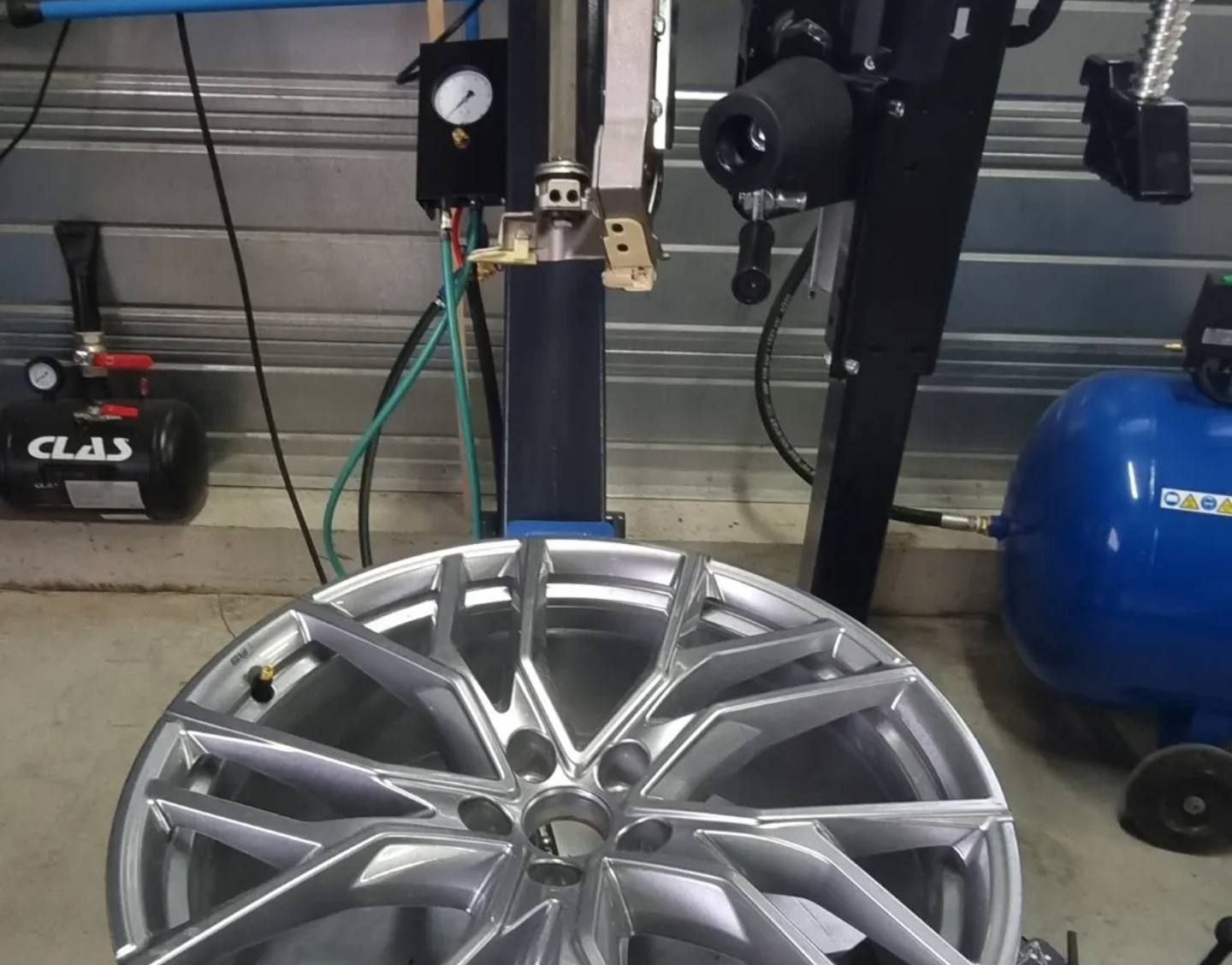 Auto à Magnac-sur-Touvre